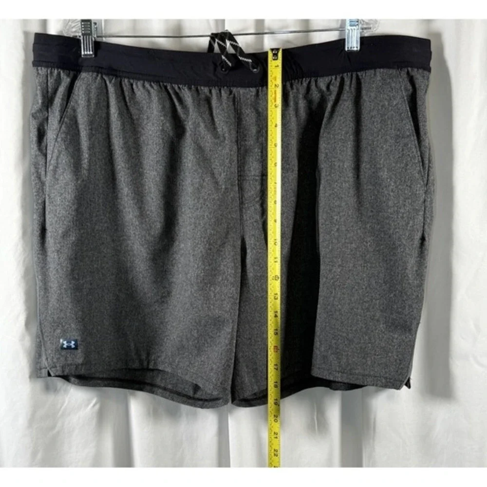 Under Armour Loose Fit Athletic Shorts Gray Heather XXL Beach Resortwear 87-26‎